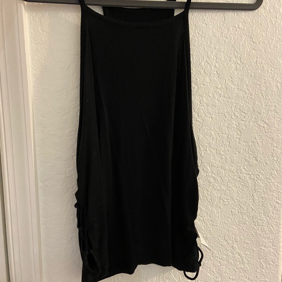 American Eagle Outfitters Tops - Black tank